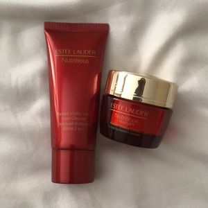 Estée Lauder Nutritious